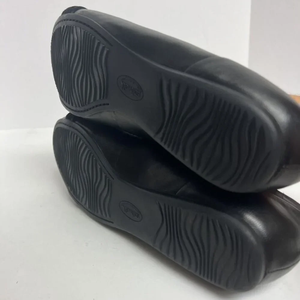 Softwalk Womens Sonoma Flat Black Size 9.5W